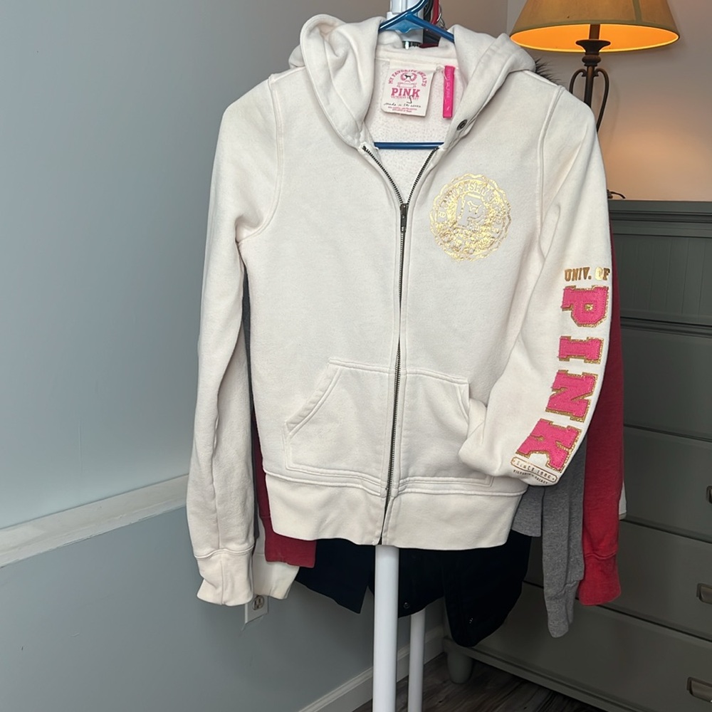 Vintage White PINK / V.S Small Jacket & X-S Pants Set  Pre-loved Condition - Picture 2 of 4